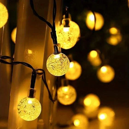 Solarlichterkette mit 20 LED-Kugeln – Gesamtansicht